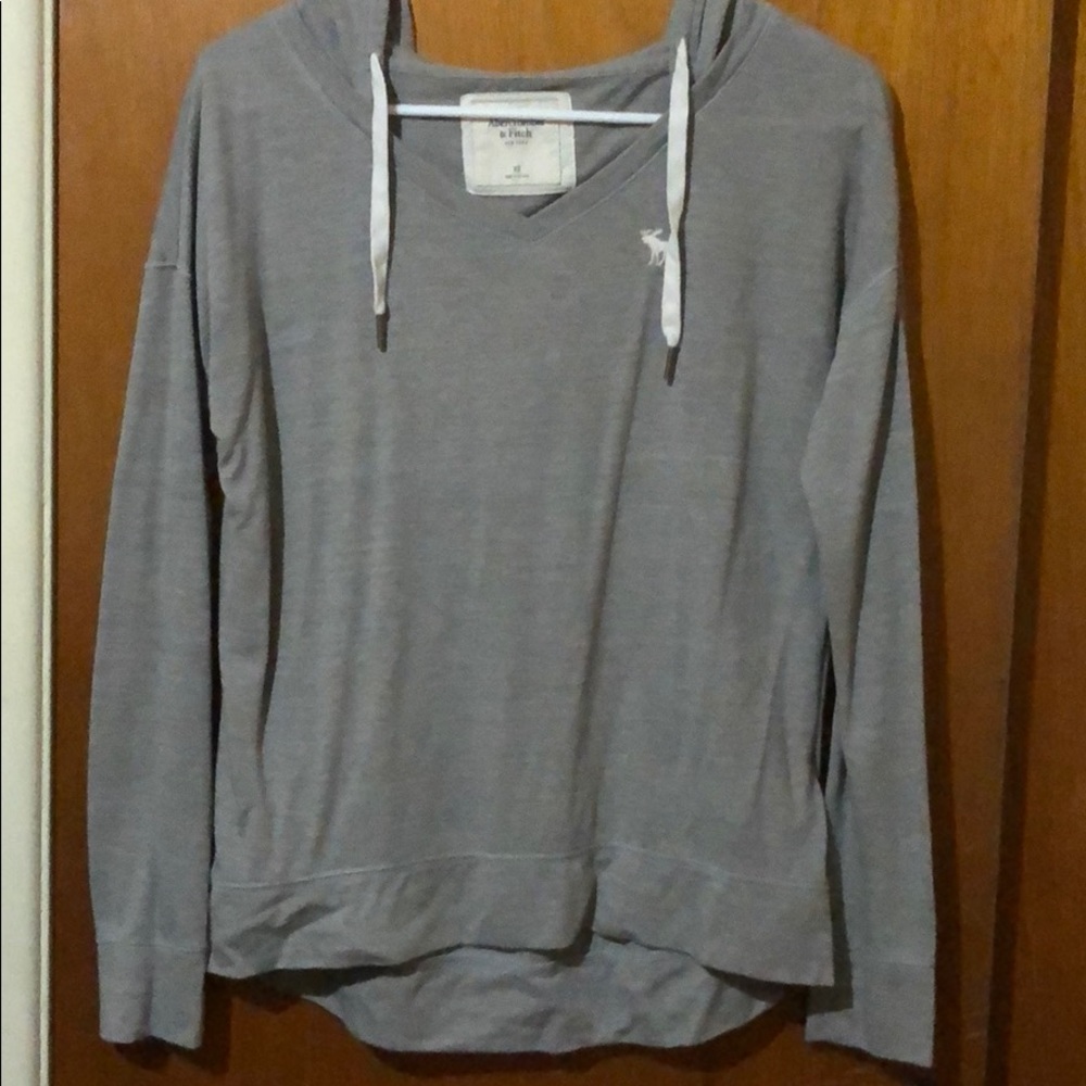 Abercrombie & Fitch light sweatshirt